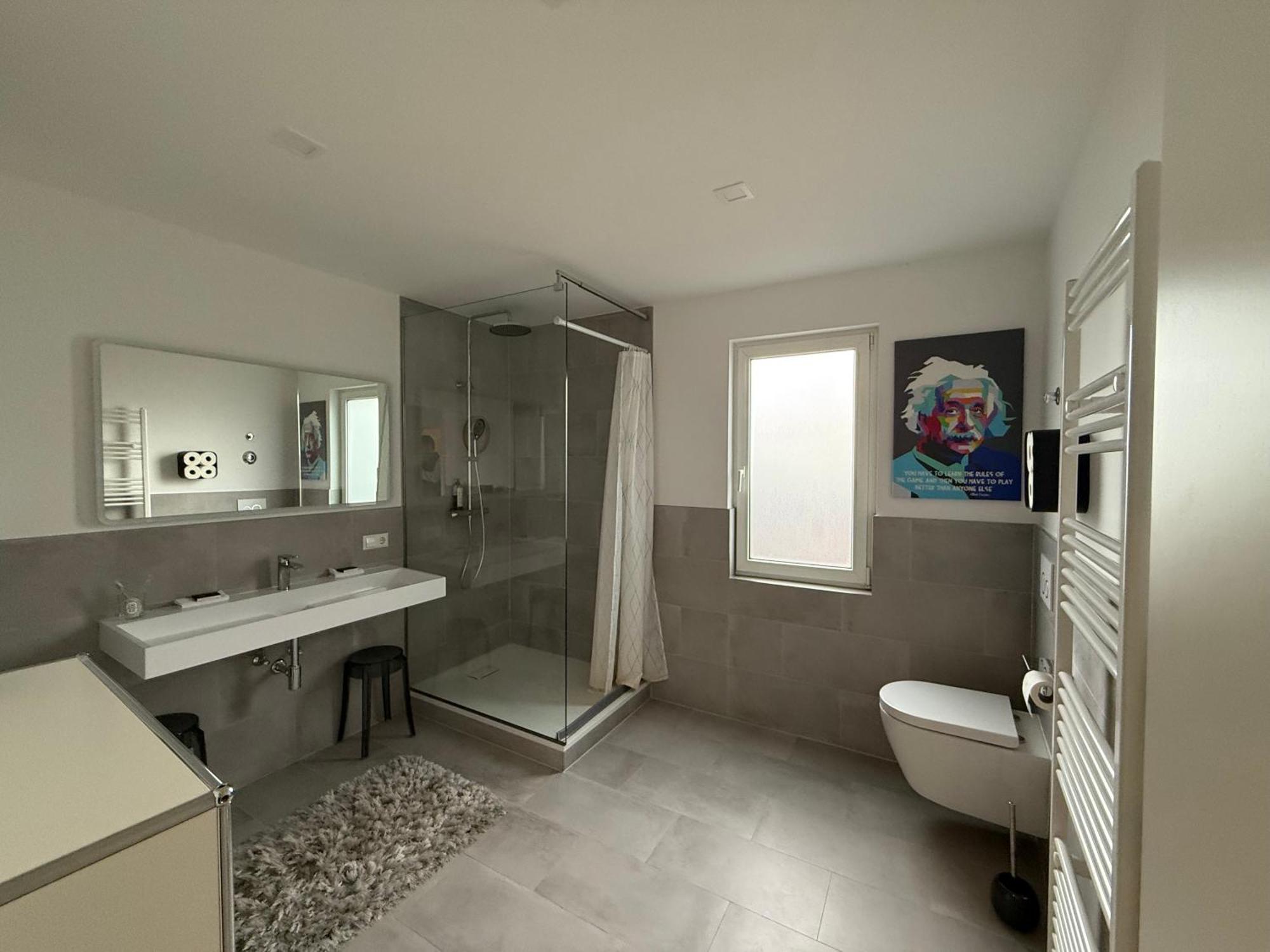 Stylisches Apartment Mit Grossem Tageslichbad Am Marktplatz Leonberg Exterior foto